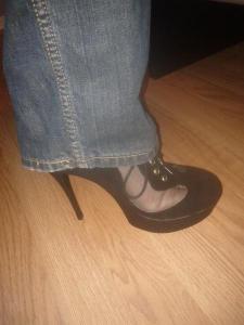 post-13206-0-67864100-1360186887_thumb.j