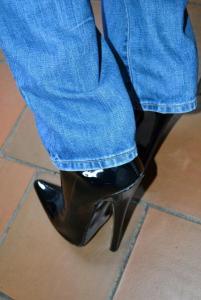 post-1349-0-65676100-1354880978_thumb.jp