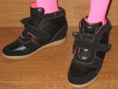 post-3445-0-55349100-1356656952_thumb.jp