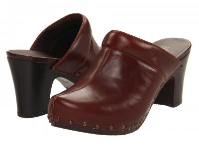 Dansko Rae Clog.jpg