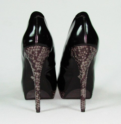 568561d50de58_SimplyVeraVeraWangMelroseP