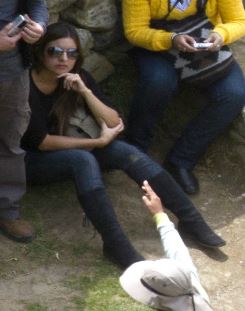 56f94b231841b_girlinboots.JPG.97ae8f2245