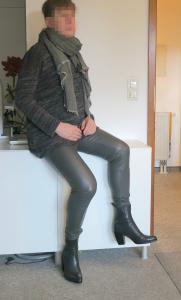 grey2.thumb.jpg.2d368129d69c5ea6ca1193dd