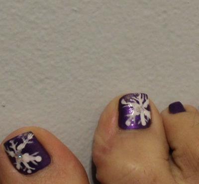 PurpleSnowFlakes.JPG
