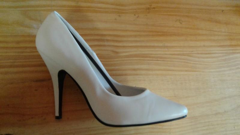 Pleaser white leather heels - US10 - EU small 41 - Buy / Sell / Swap ...