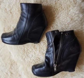 rickowens1 (Small).jpg