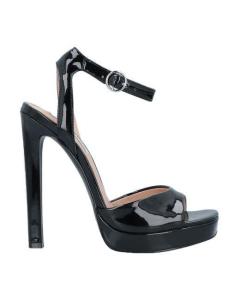 steve-madden-Black-Sandals 1.jpeg